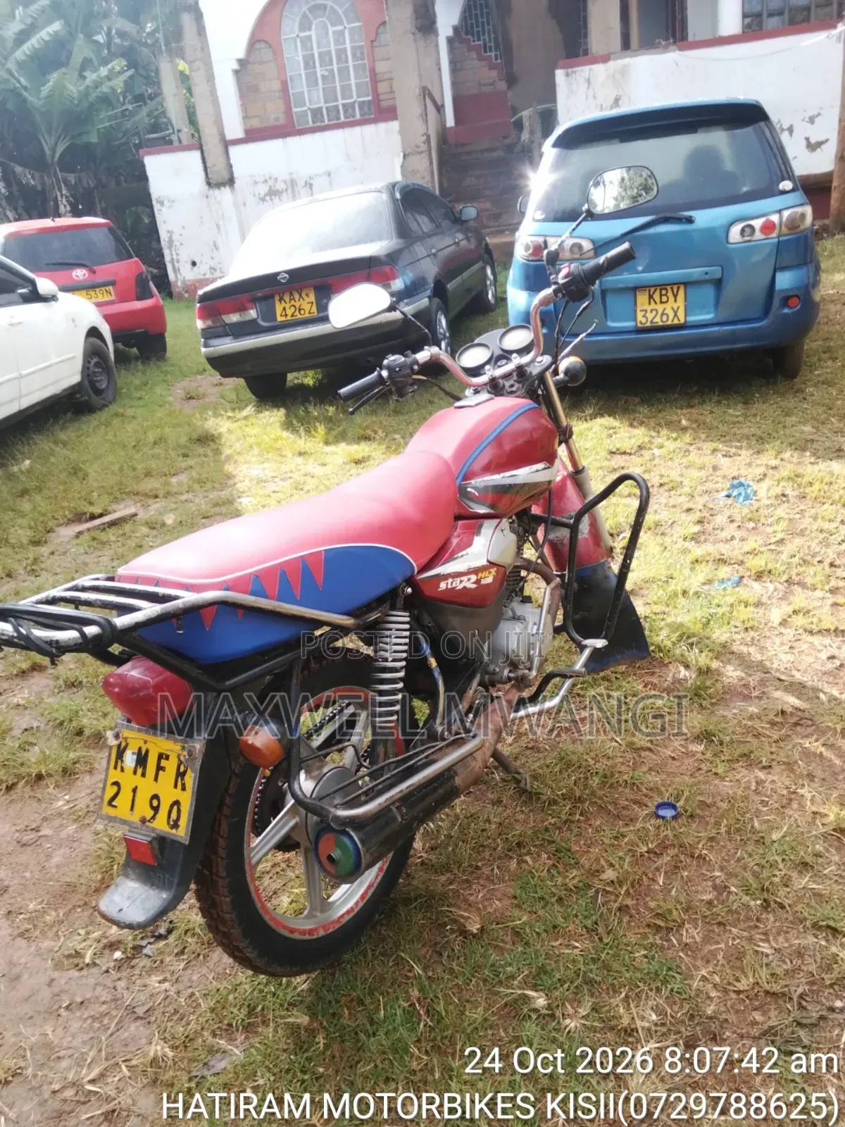 TVS HLX 125 2021 Red