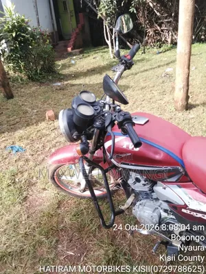 TVS HLX 125 2021 Red