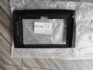 Radio Console/Frame Fascia 9inch Isuzu Dmax 2008-2011