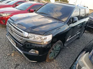 Toyota Land Cruiser 2011 Black