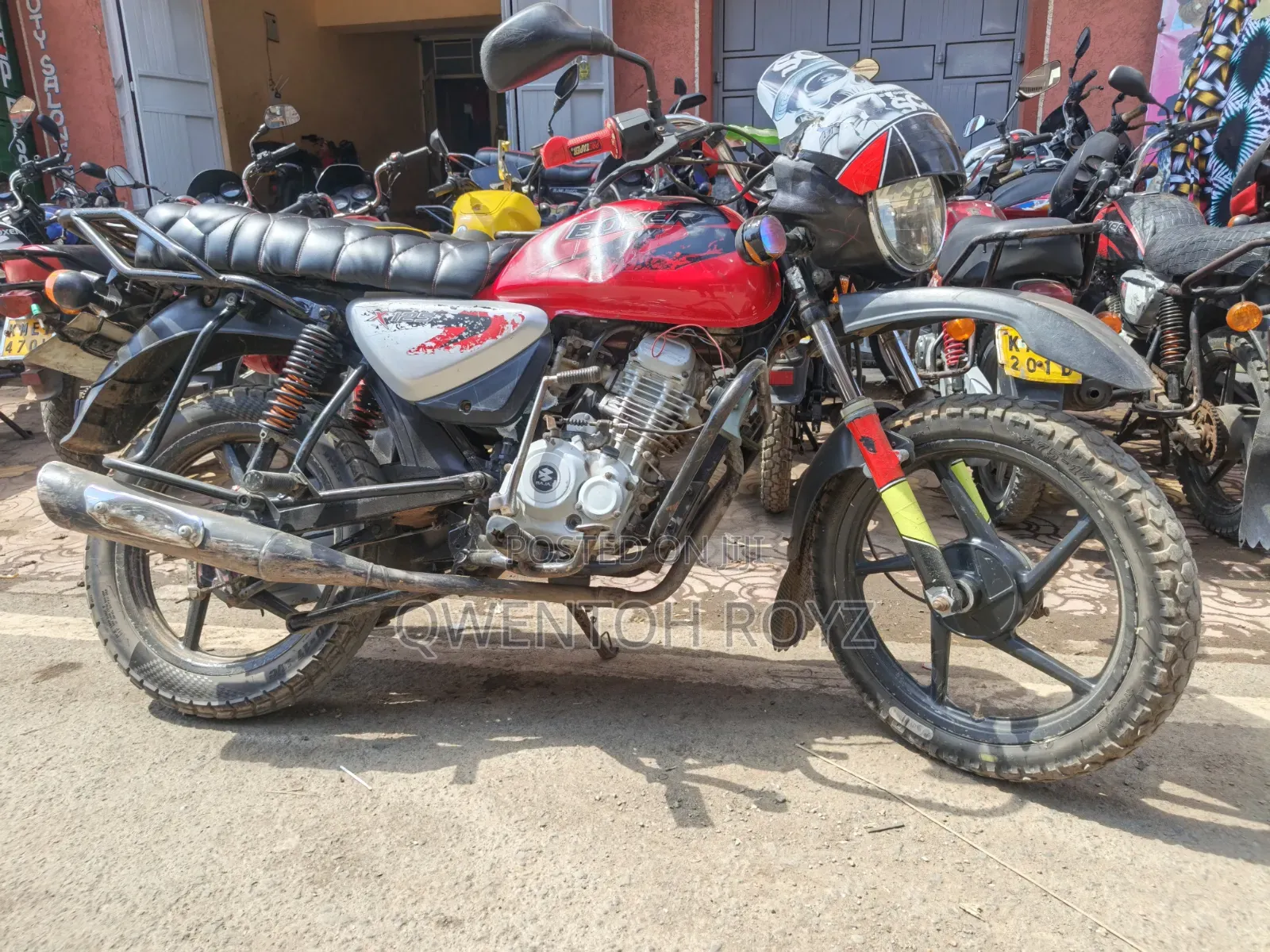 Bajaj Boxer 125 2024 Red