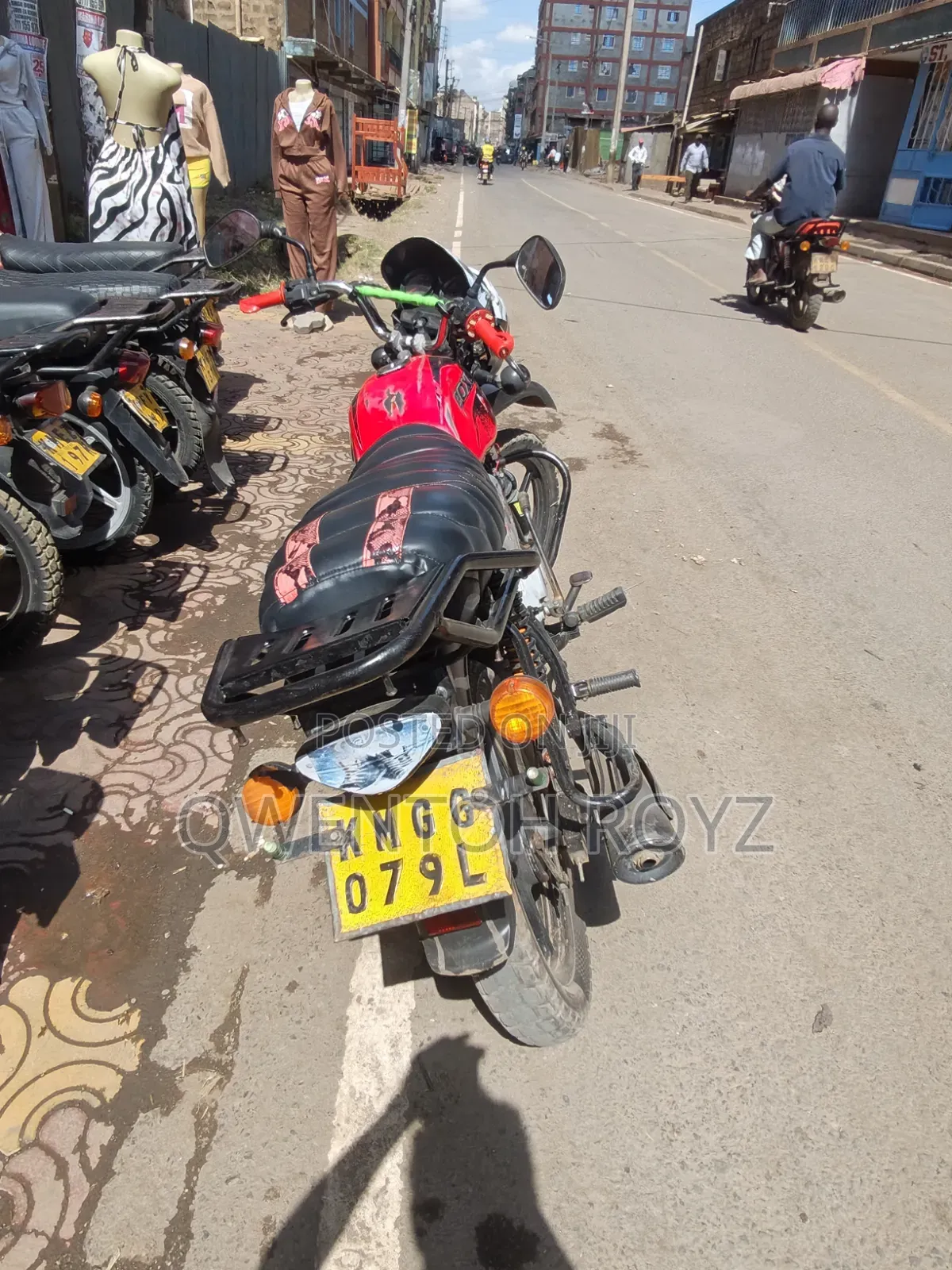 Bajaj Boxer 125 2024 Red