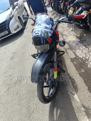 Bajaj Boxer 125 2024 Red