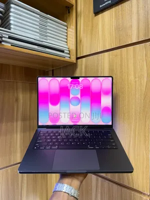 Laptop Apple MacBook Pro 2024 M4 16GB Apple M4 SSD 1T