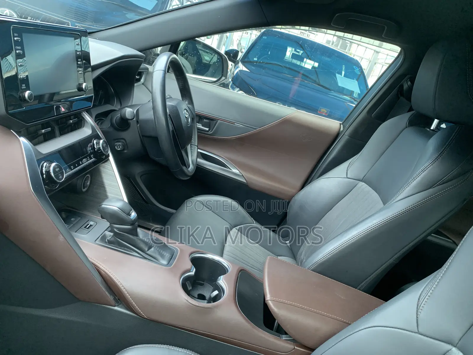 Toyota Harrier 2021 Off white