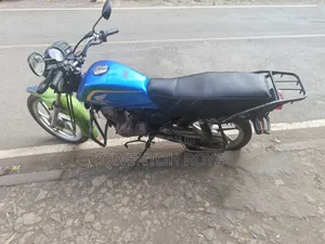 Honda CB 2024 Blue