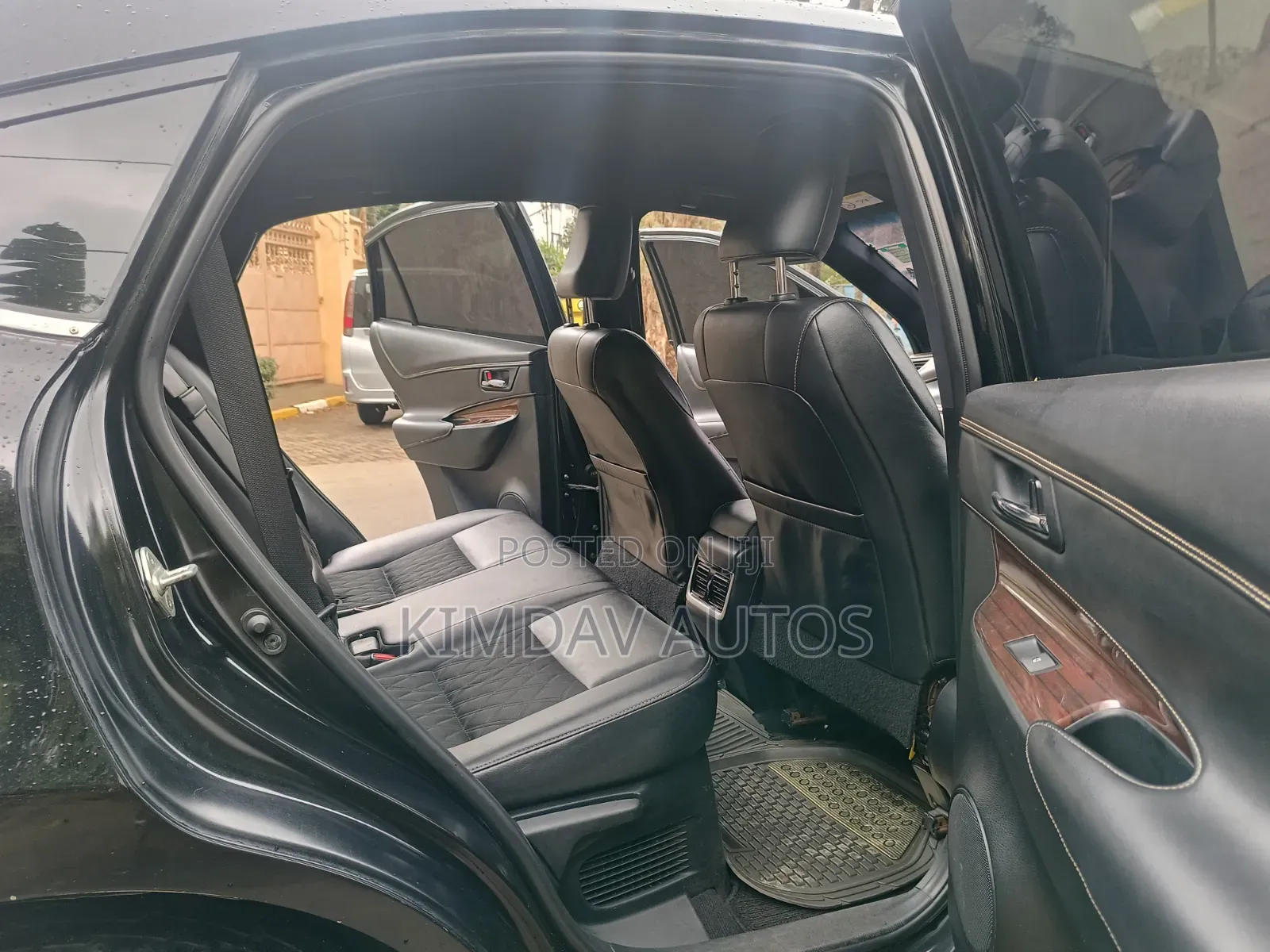 Toyota Harrier 2015 Black