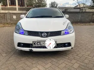 Nissan Wingroad 2011 White