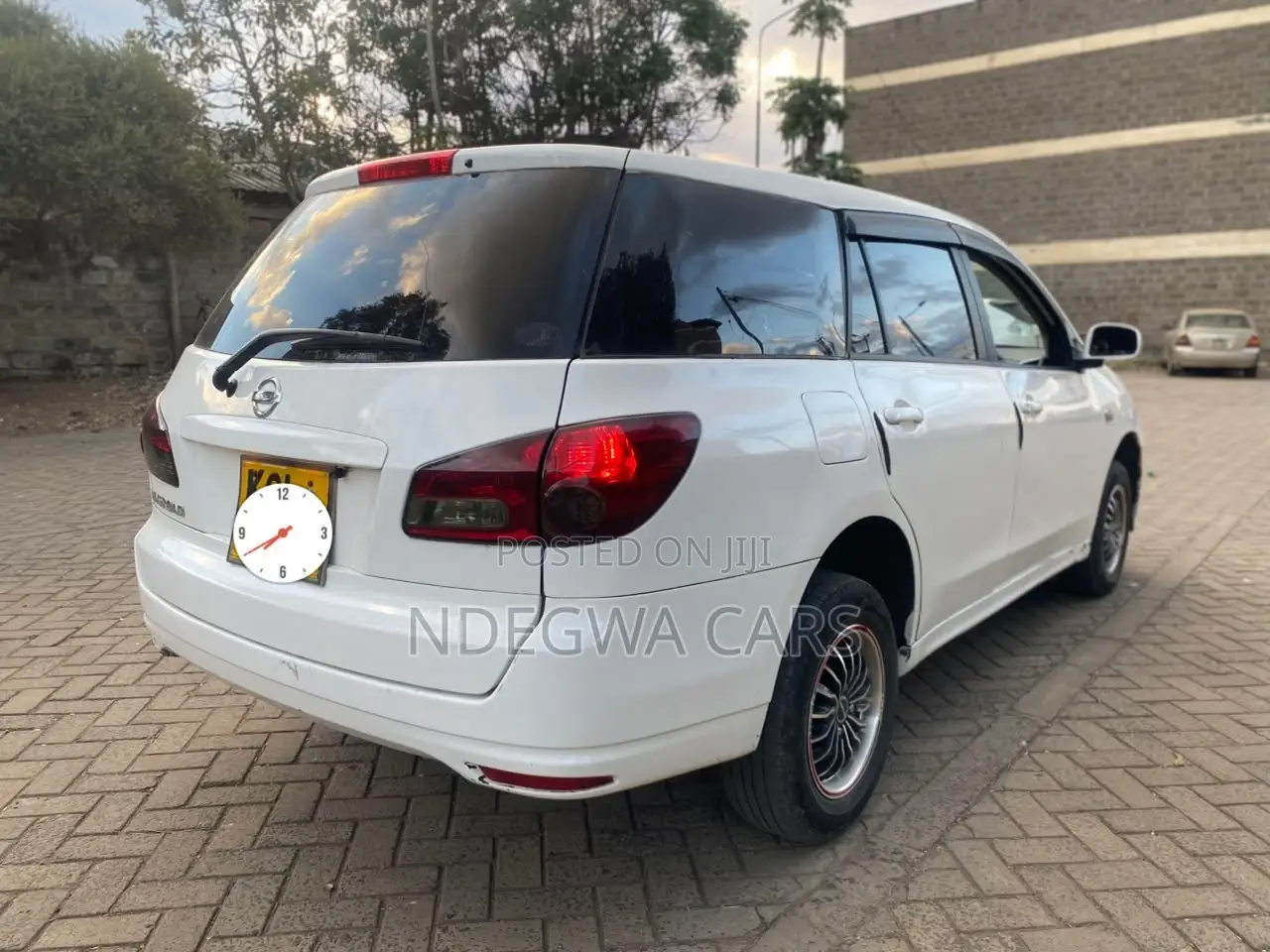 Nissan Wingroad 2011 White