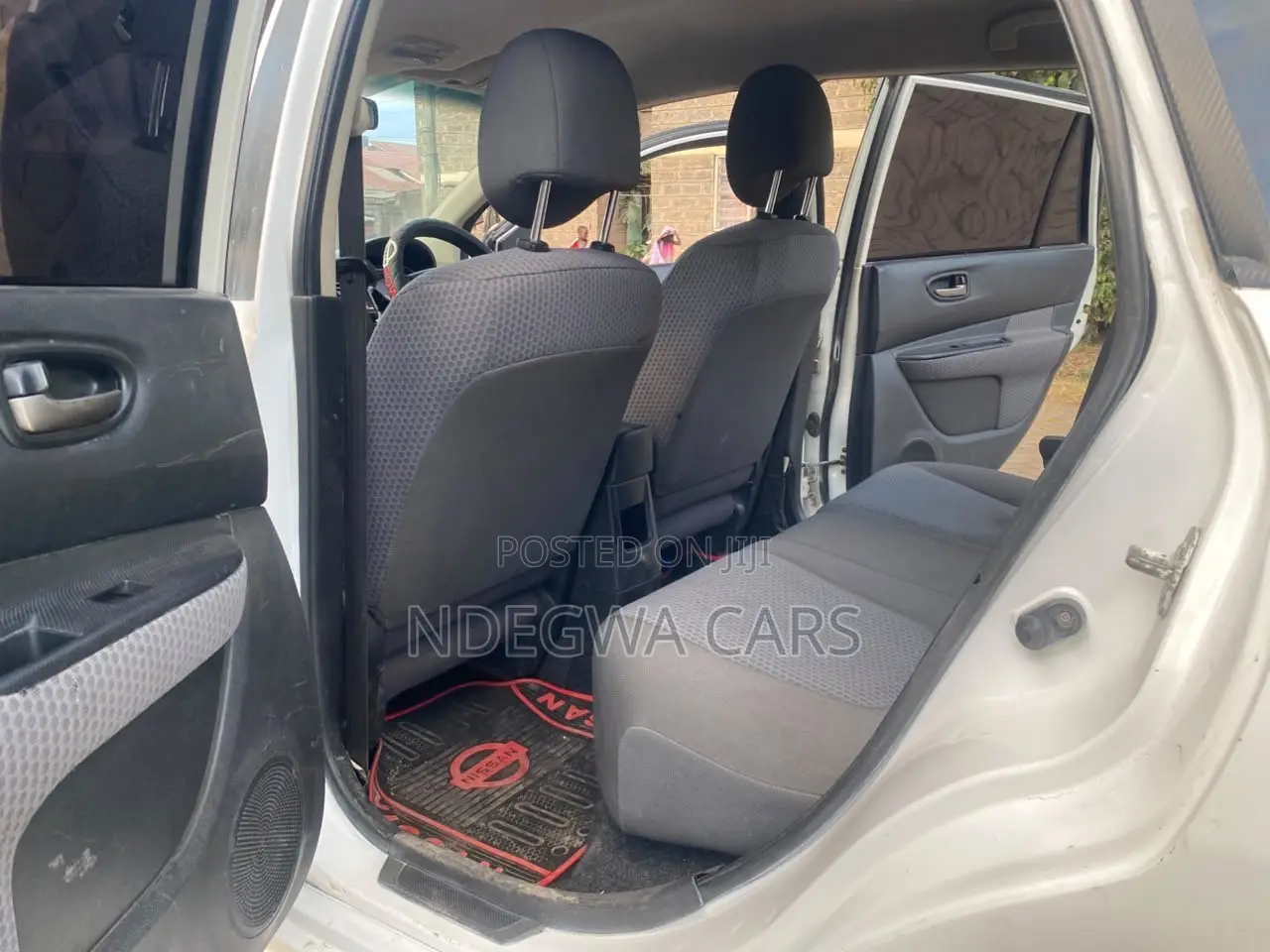 Nissan Wingroad 2011 White