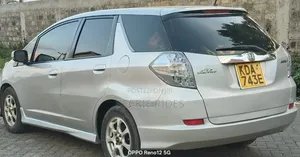 Honda Fit Shuttle 2014 Silver