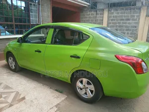 Nissan Tiida 2014 Green