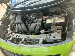 Nissan Tiida 2014 Green