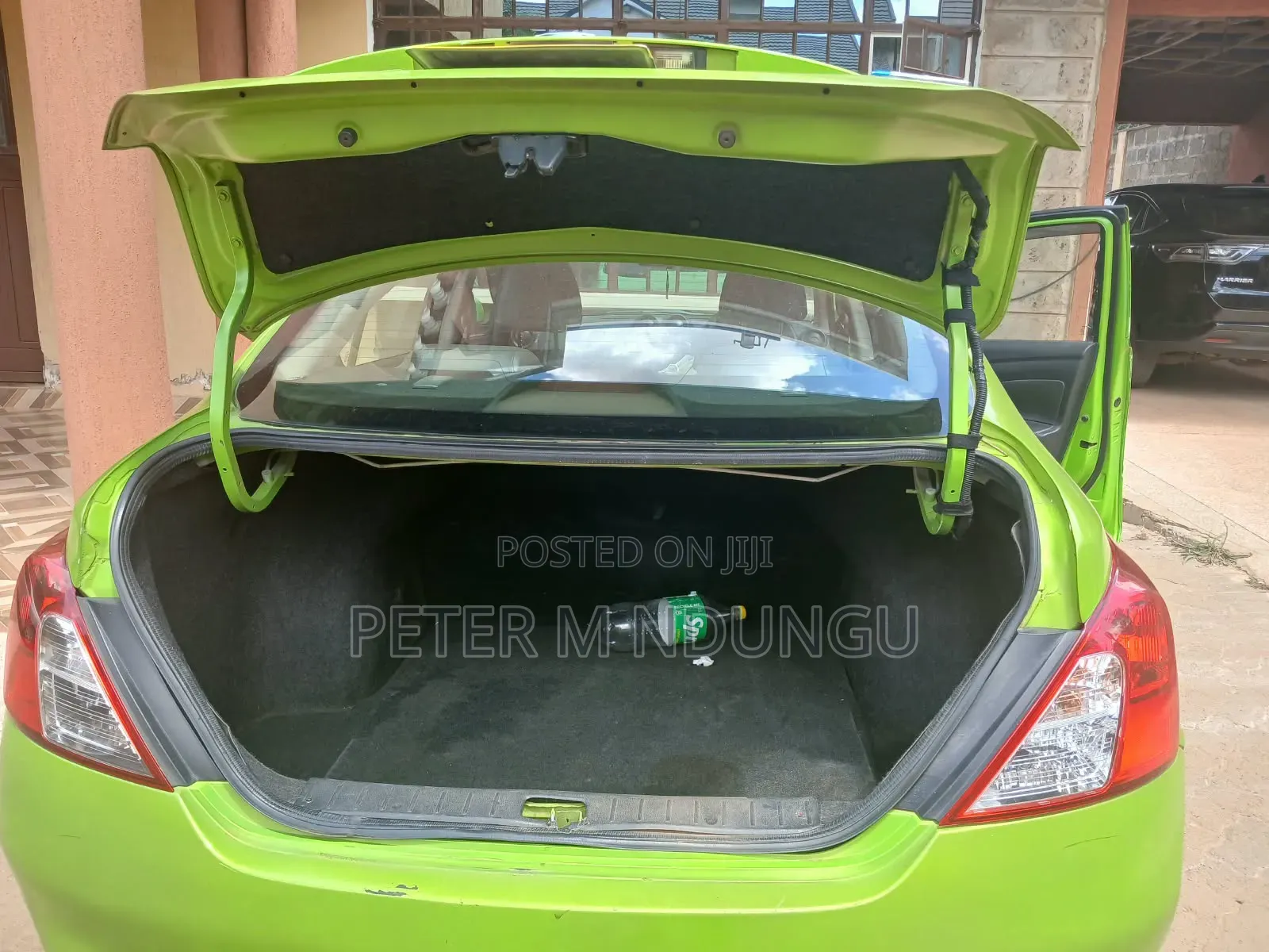 Nissan Tiida 2014 Green