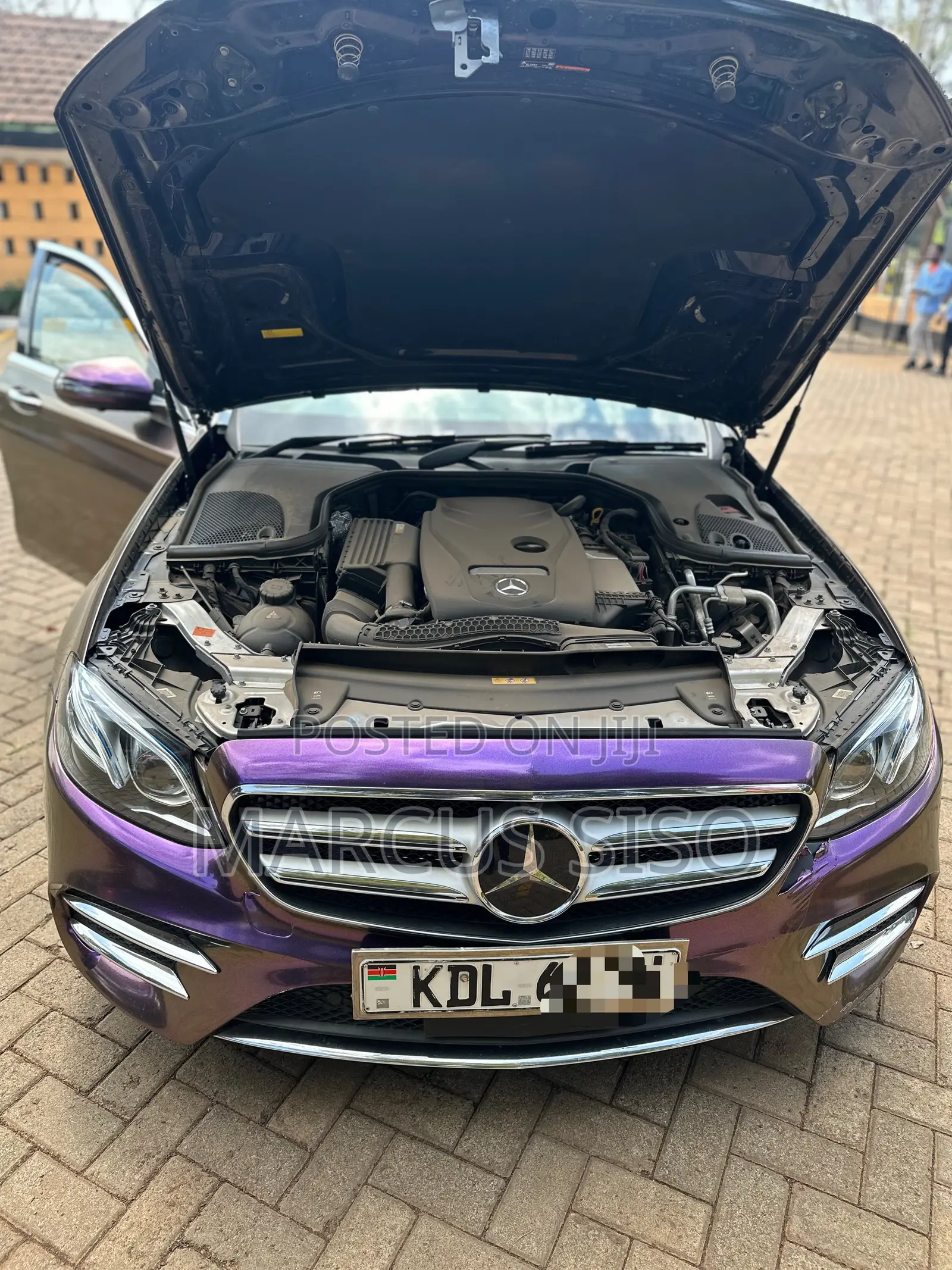 Mercedes-Benz E200 2016 Blue