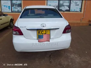 Toyota Belta 2009 White