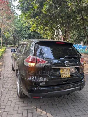 Nissan X-Trail 2015 Black
