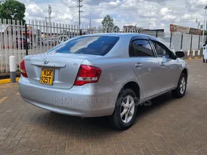 Toyota Axio 1.5 X 2WD 2011 Silver