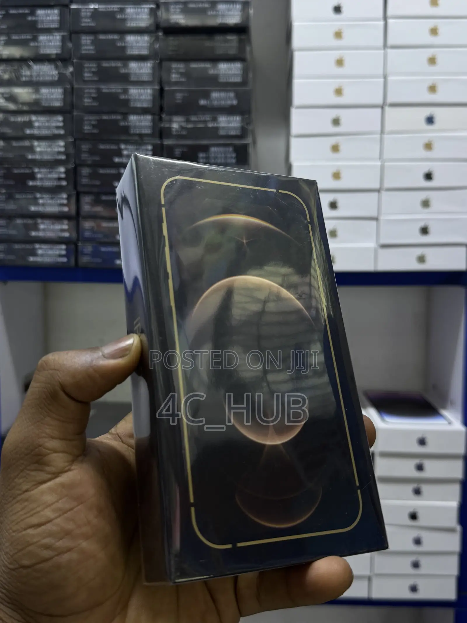 New Apple iPhone 12 Pro 256 GB Gold
