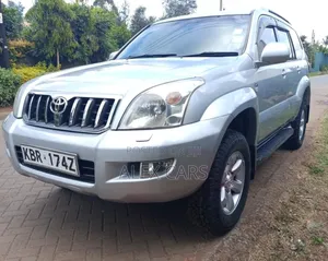 Toyota Land Cruiser Prado 2006 Silver
