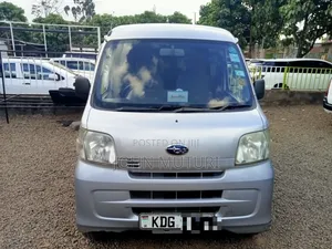 Suzuki Every Wagon 2014 Silver