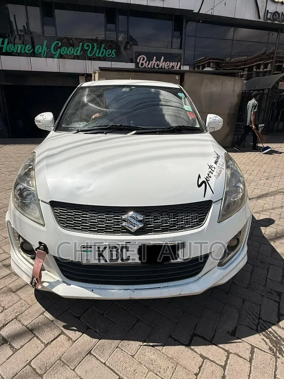 Suzuki Swift 2015 White