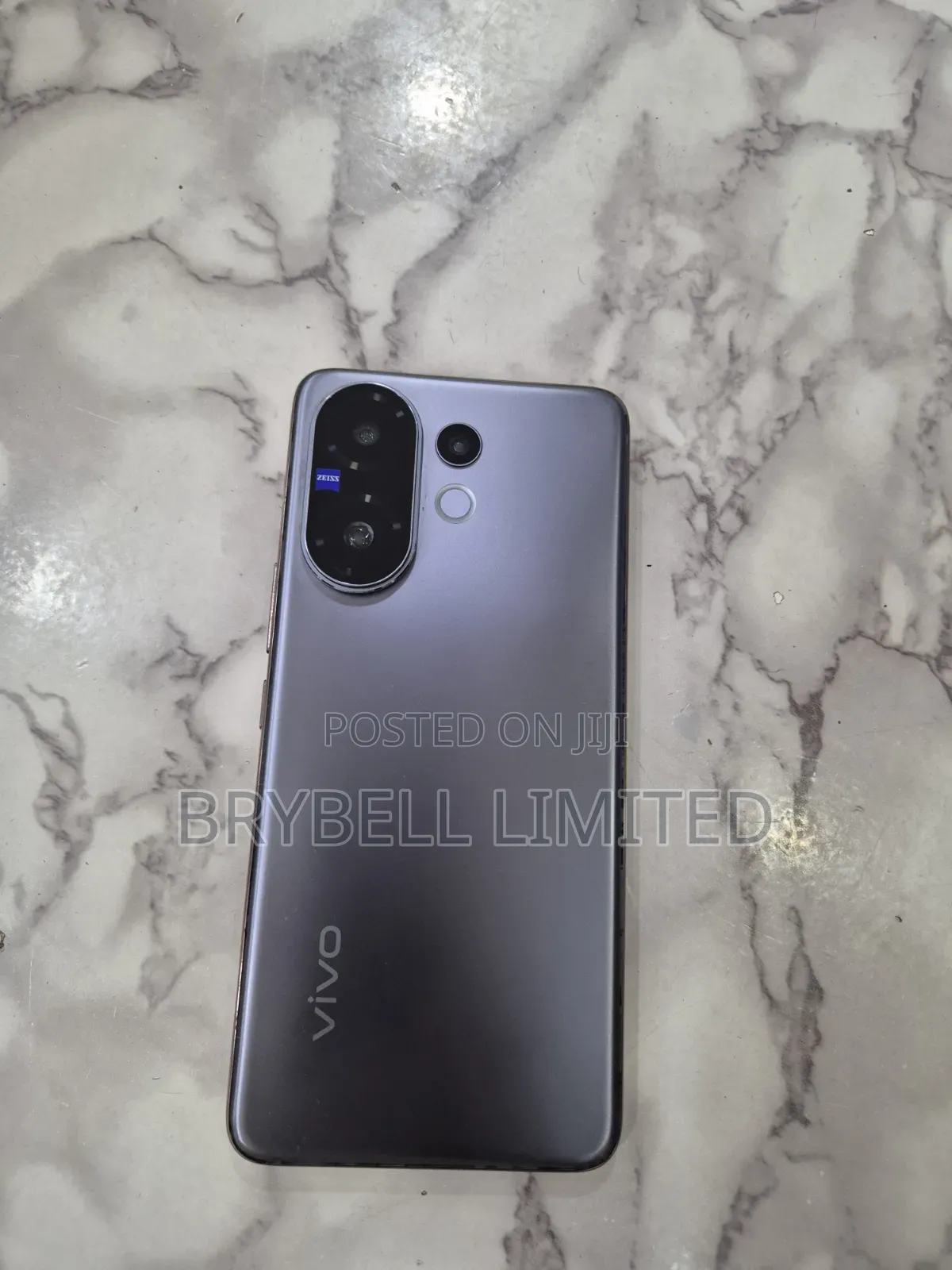 Vivo V60 256 GB Gray