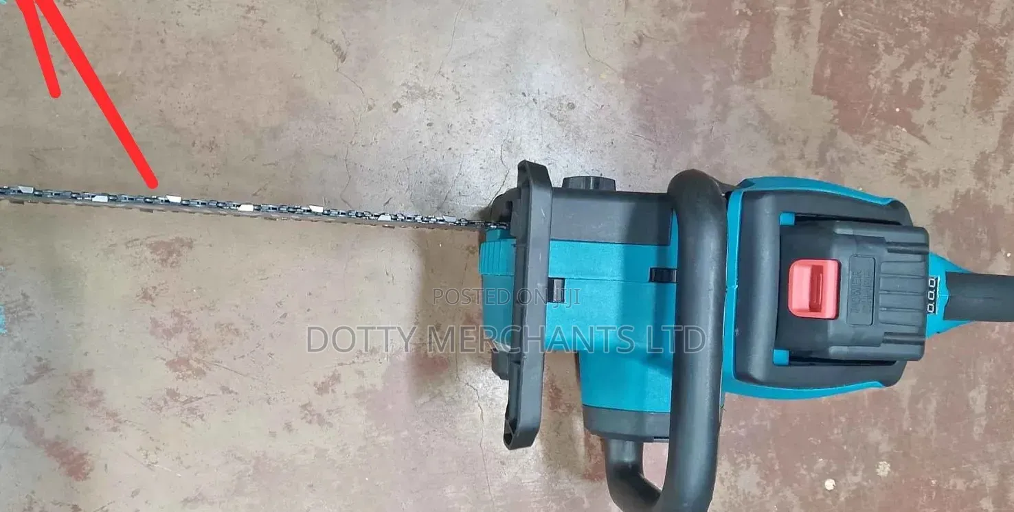 16inch Makita Chain Saw