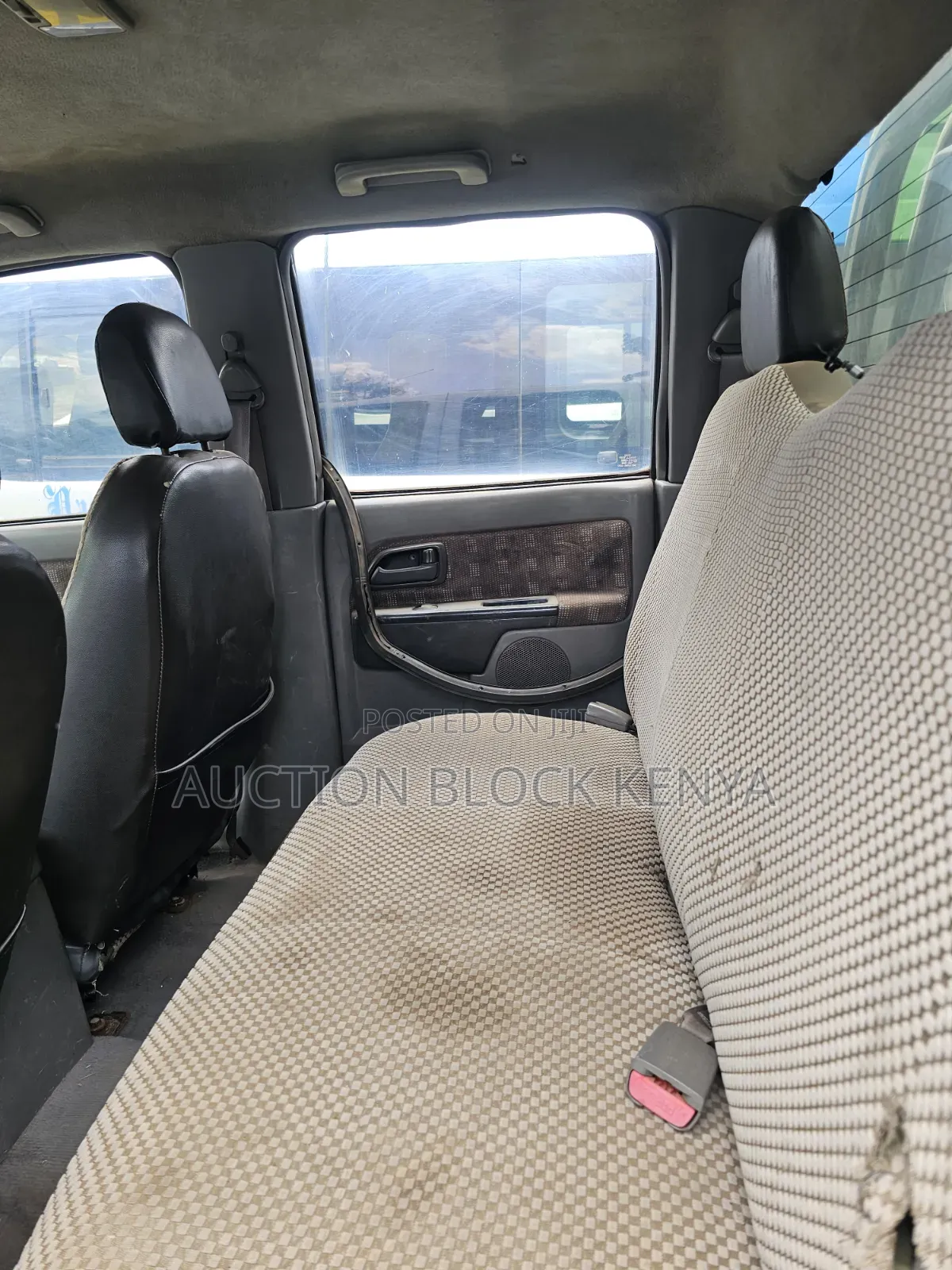 Isuzu D-MAX 2009 White