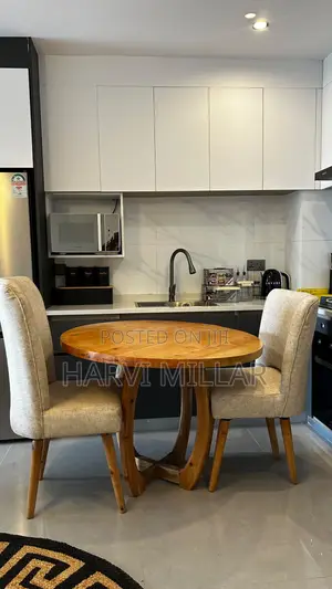 Classy Dining Set