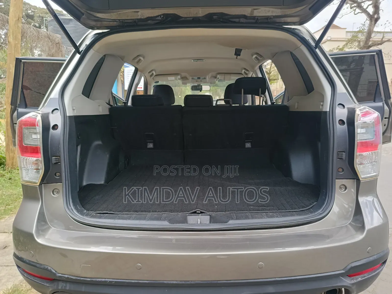 Subaru Forester 2016 Gray