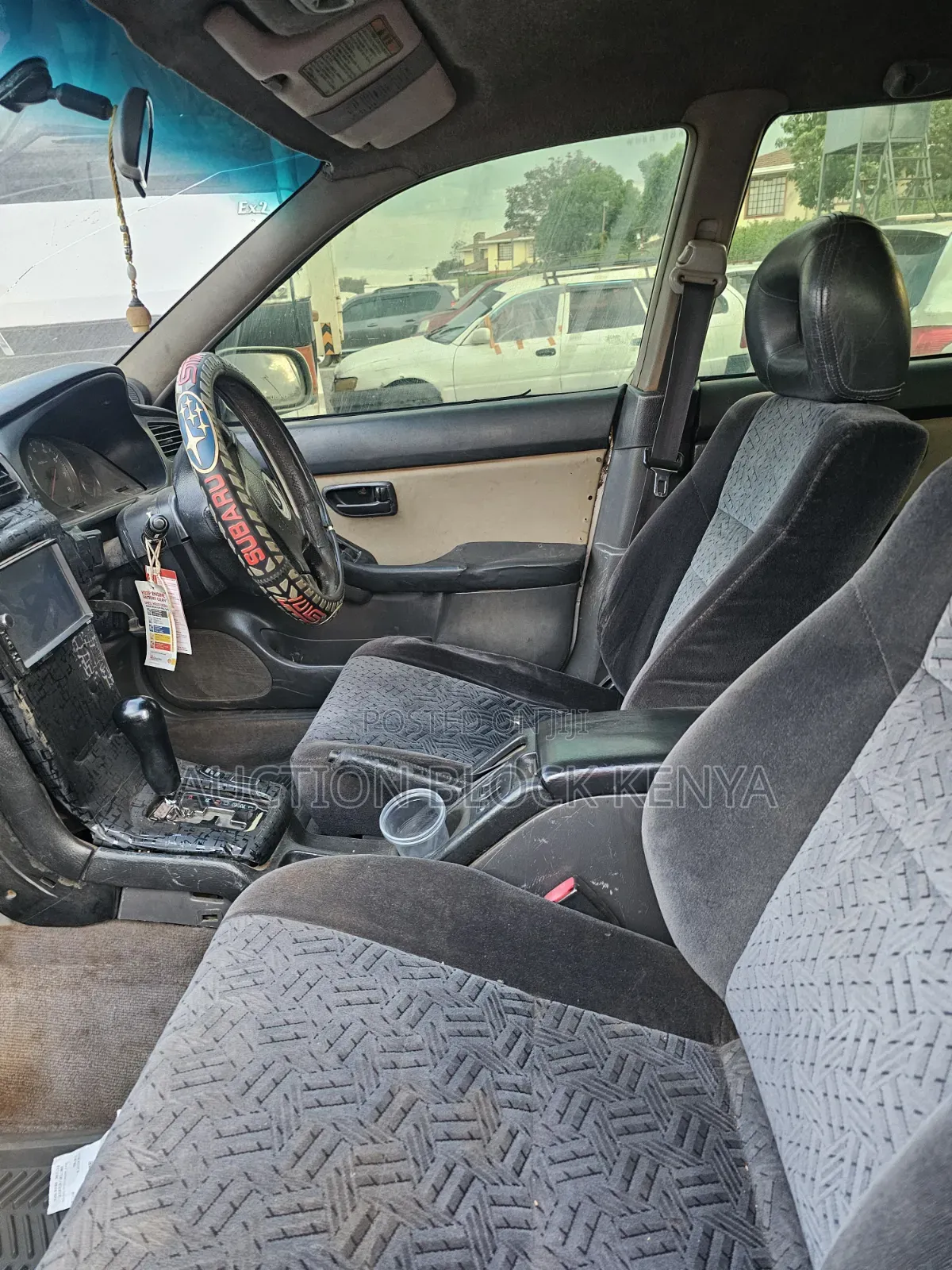 Subaru Legacy 1999 Silver