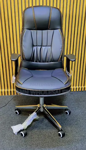 Comfort Boss Managerial Secretarial Office Leather Chair
