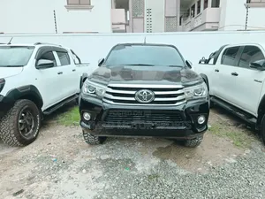 Toyota Hilux Revo Double Cab Deisel 2.8 AWD 2016 Black