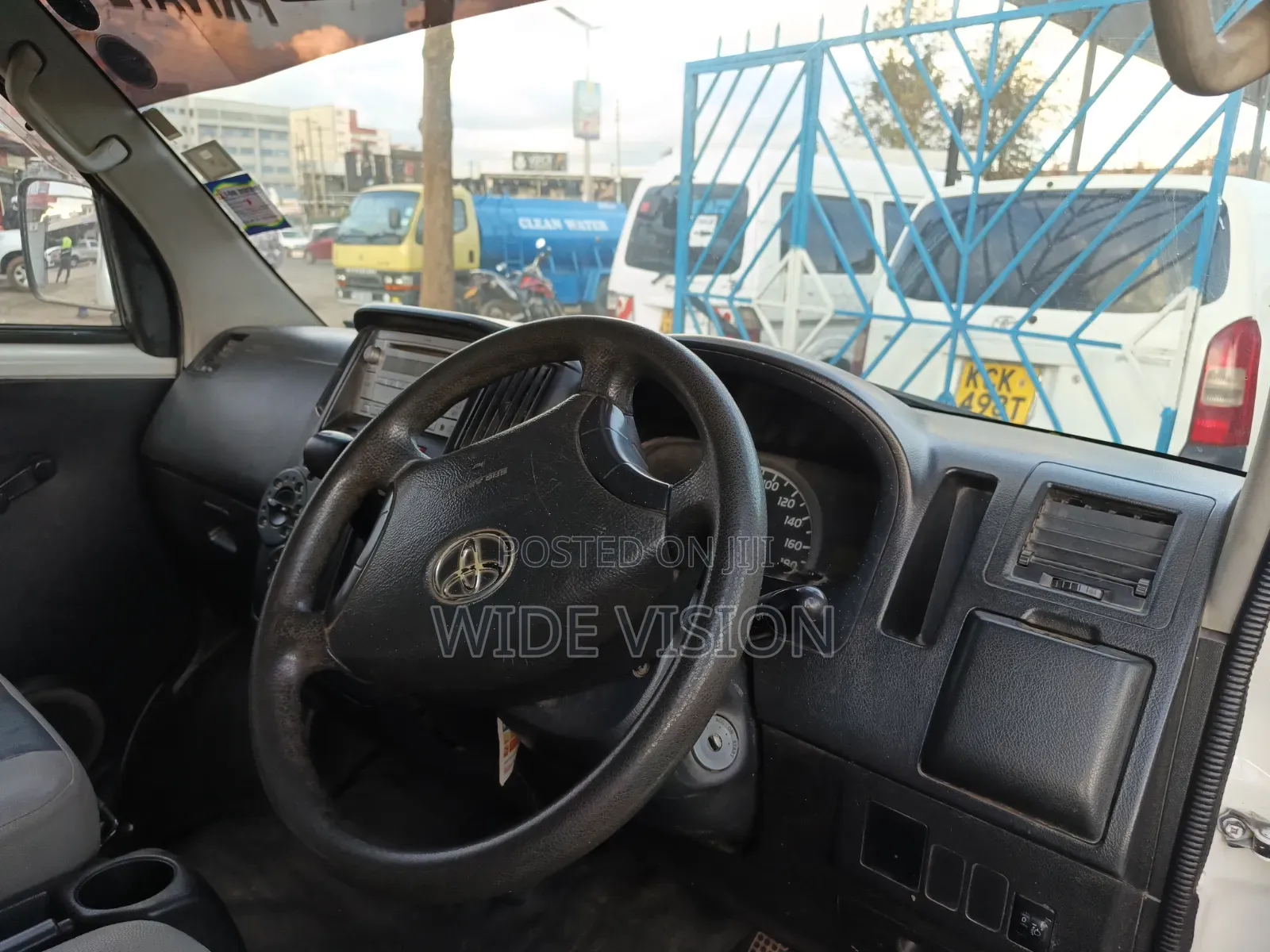 Toyota TownAce 2010 White