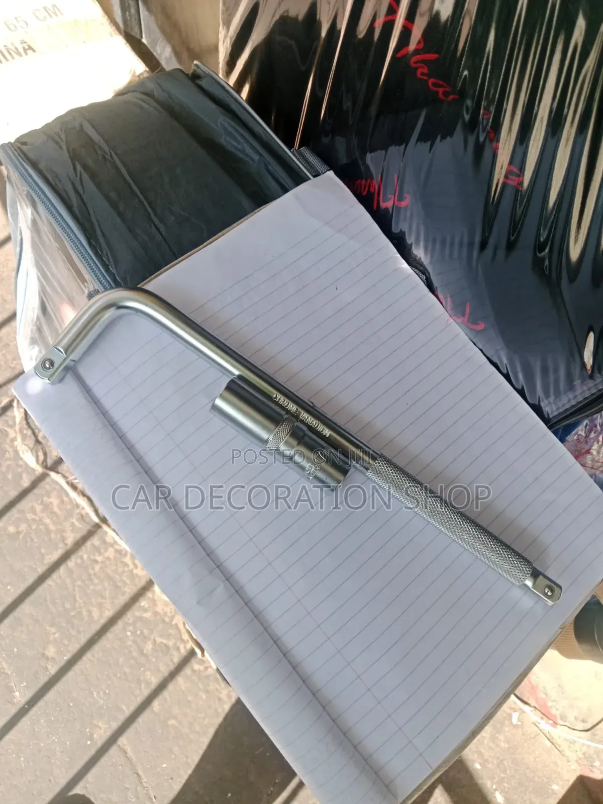 L Handle Bend Lever Paired With Detachable Metal Socket