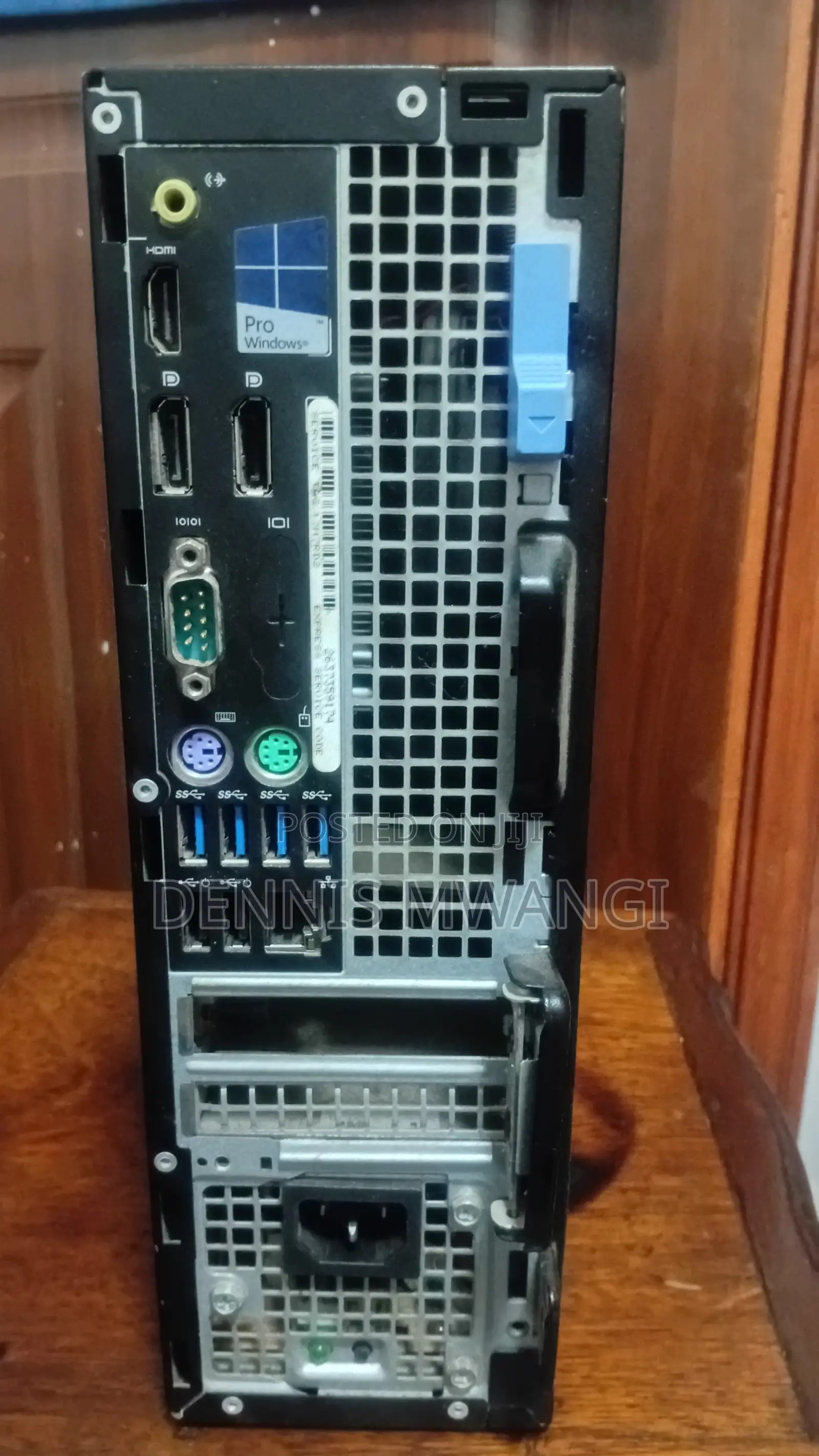 Desktop Computer Dell OptiPlex 7040 8GB Intel Core i5 HDD 500GB
