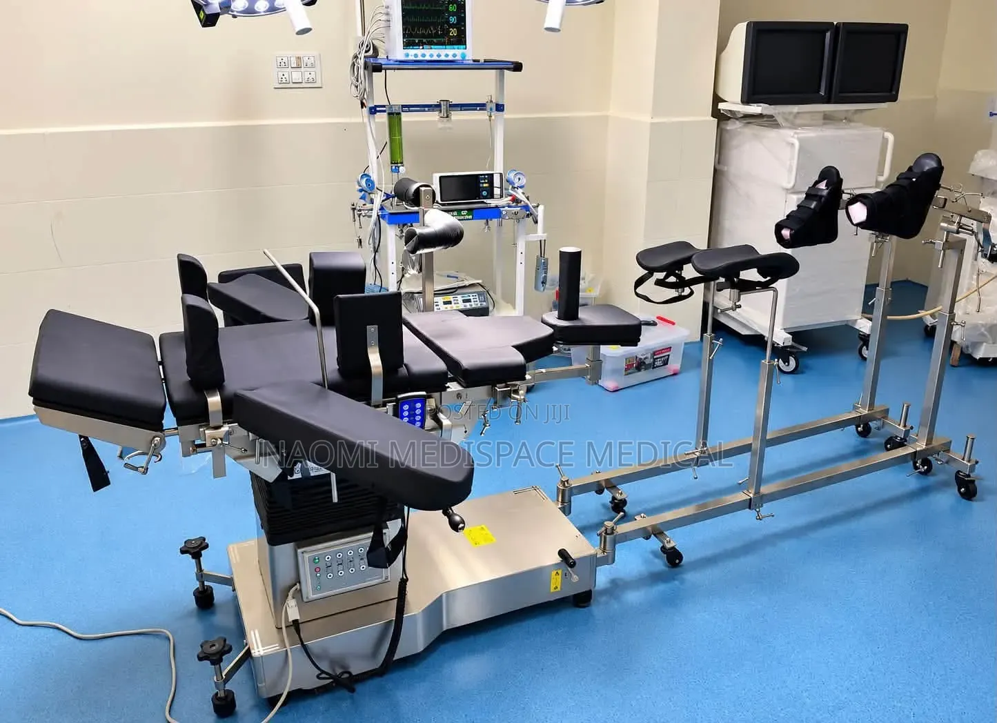 Stable Base, Electric Theatre Table With Intergrated Traction