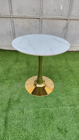 Round White Marble Top With Gold Pedestal Base