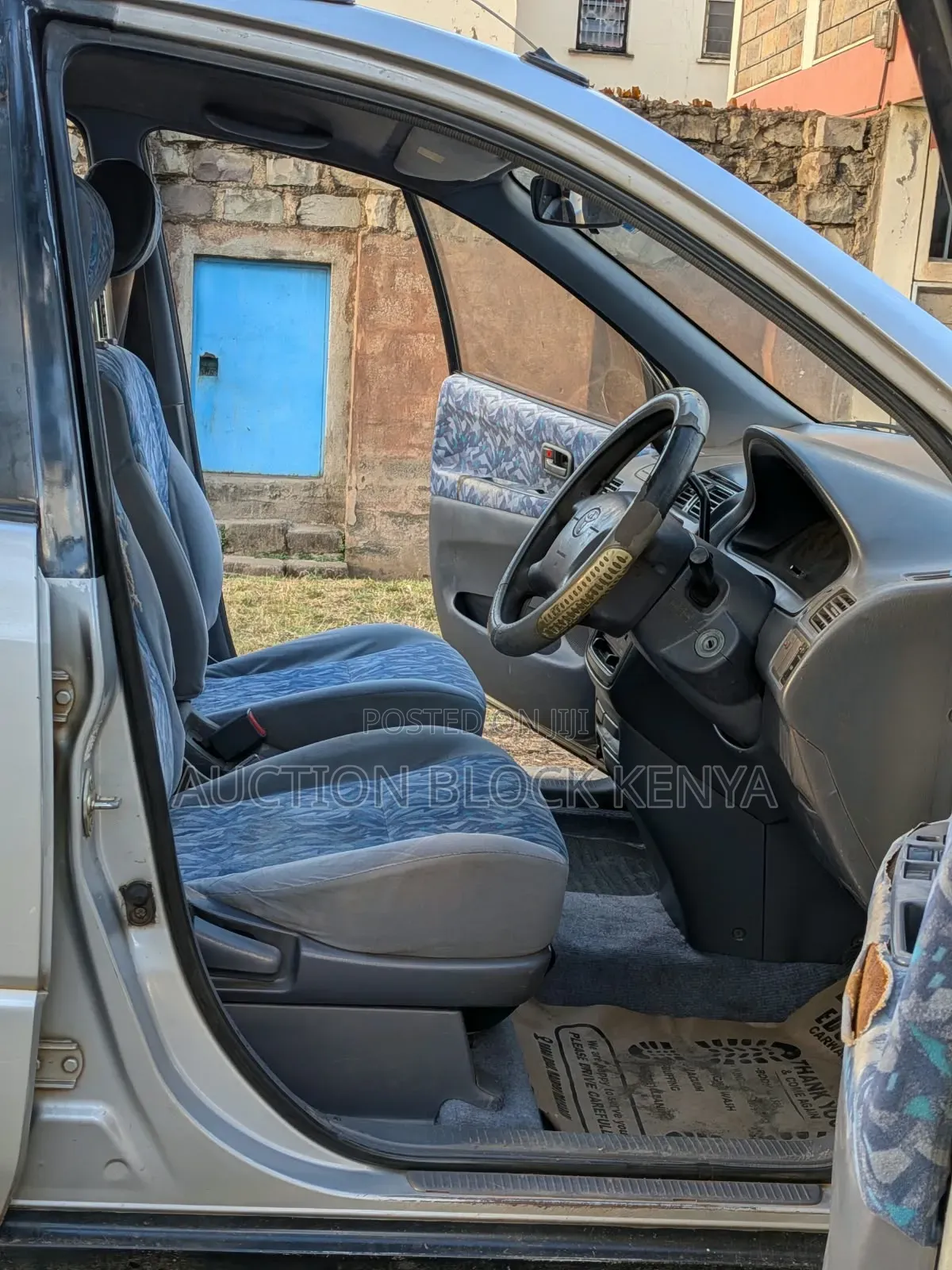 Toyota Ipsum 2000 Silver
