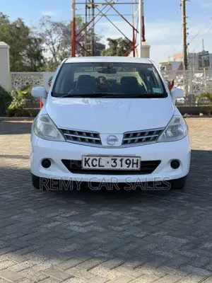 Nissan Tiida 2010 White