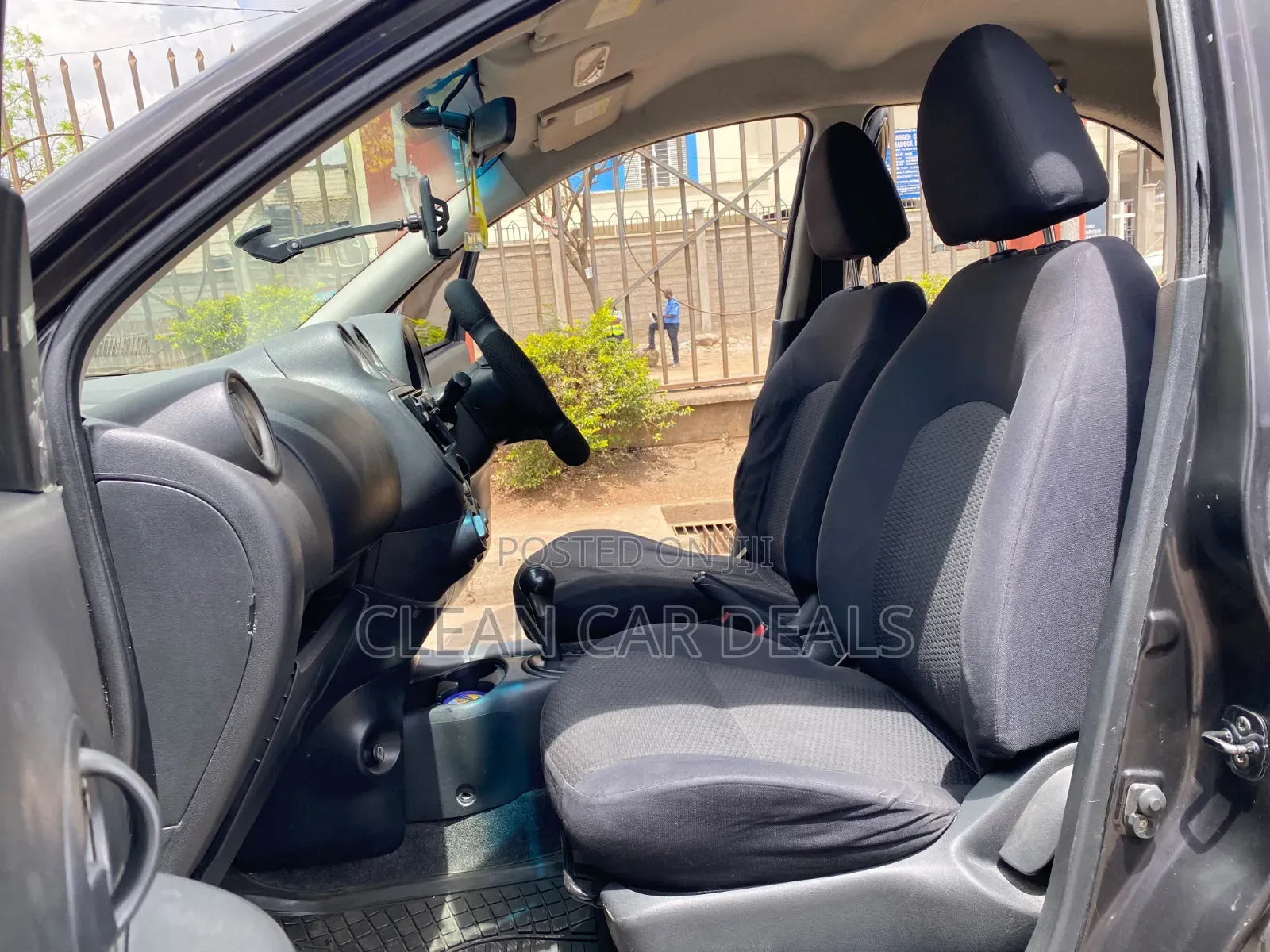 Nissan March 2012 Black