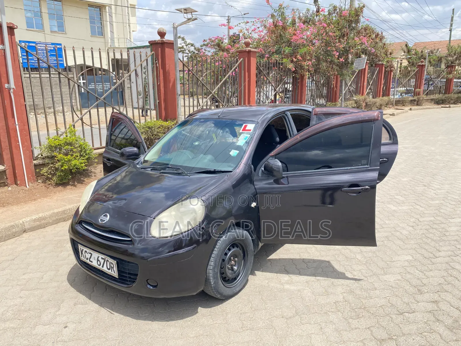 Nissan March 2012 Black
