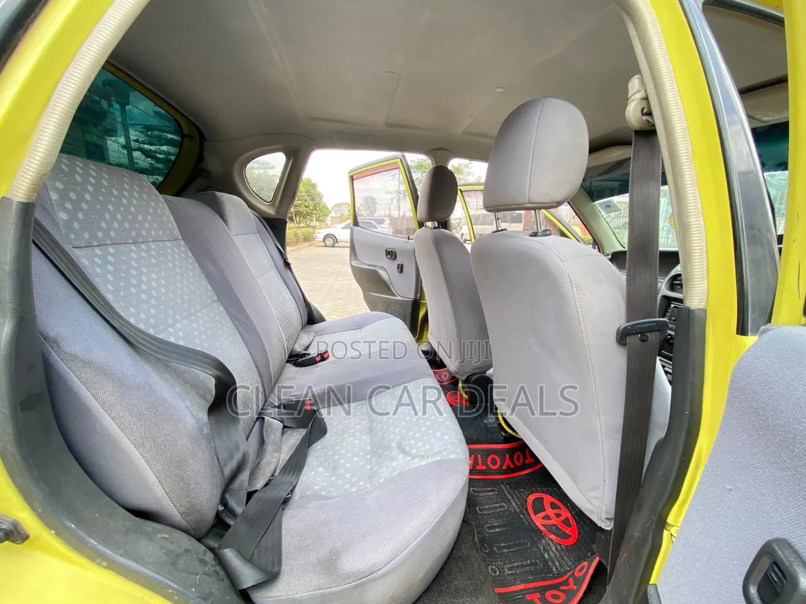Toyota Duet 2000 Green