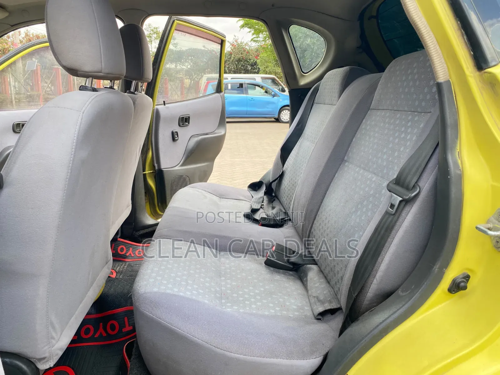 Toyota Duet 2000 Green
