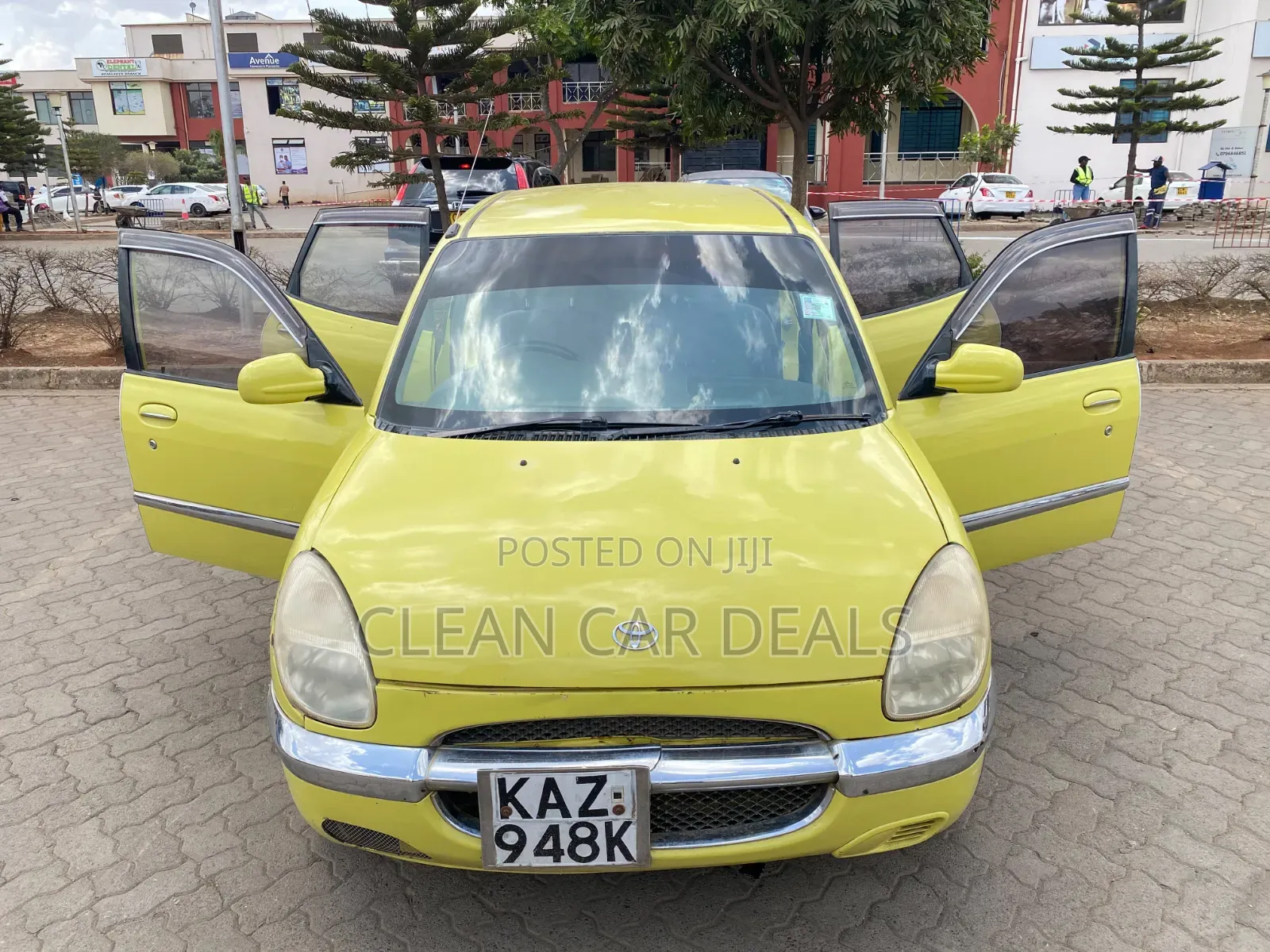 Toyota Duet 2000 Green