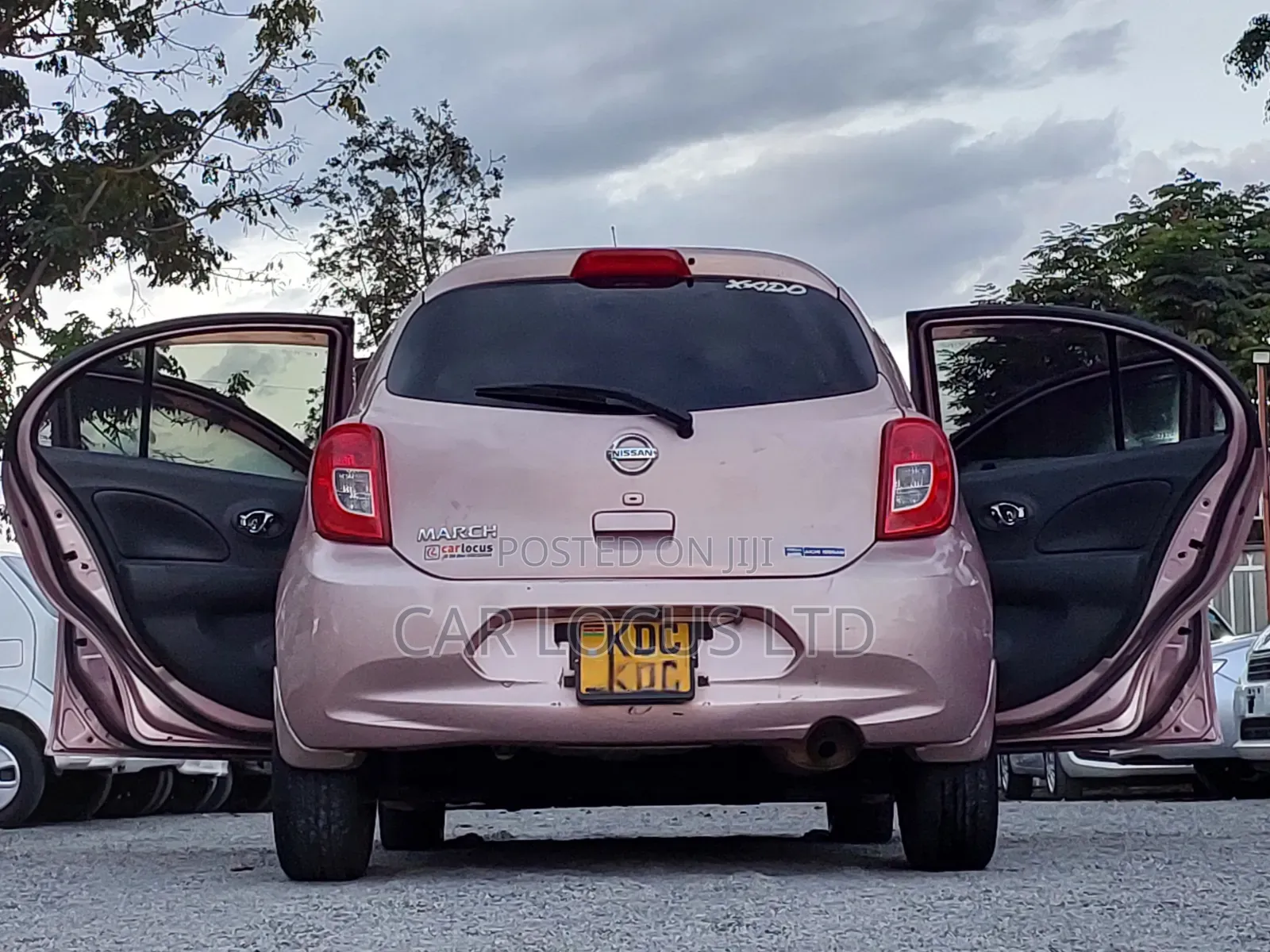 Nissan March 2013 Pink