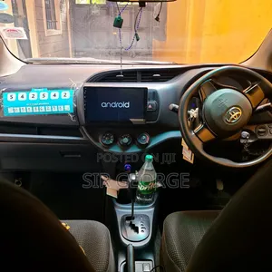 Toyota Vitz 2017 White