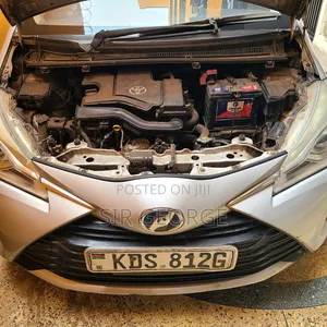 Toyota Vitz 2017 White