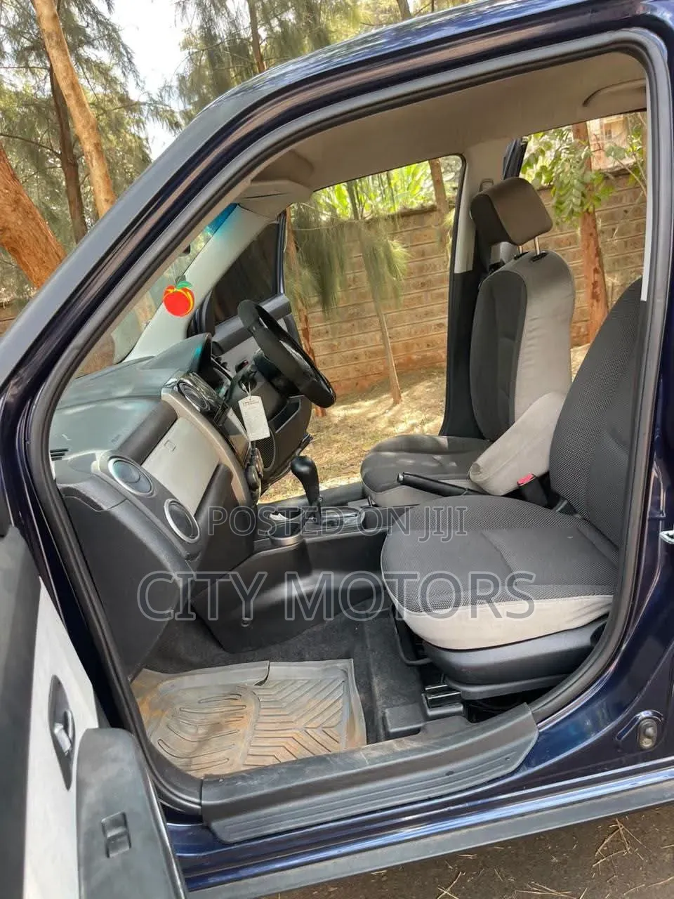 Mazda Verisa 2008 Blue